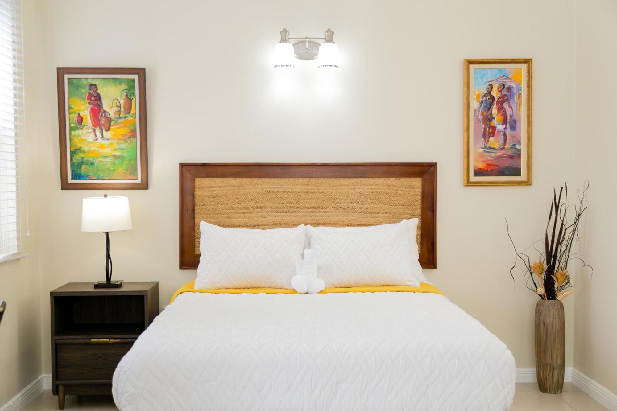 Chic Haven Studio In Кингстон Экстерьер фото